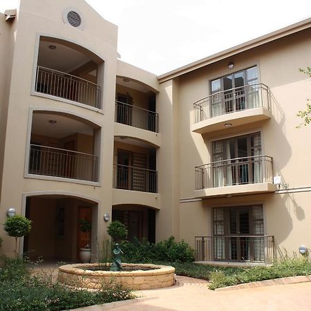 Faircity Grosvenor Gardens Pretoria Exterior foto