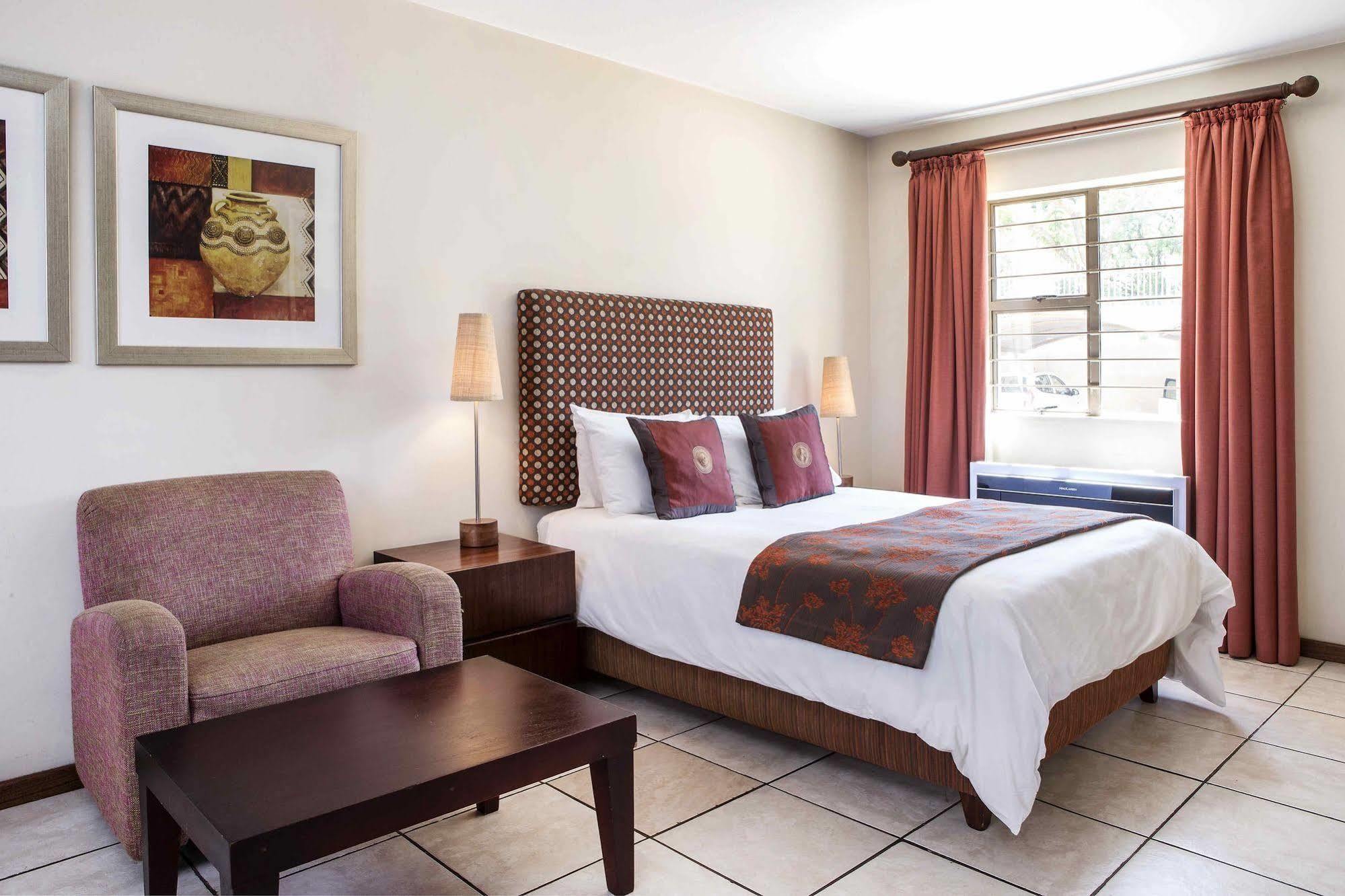 Faircity Grosvenor Gardens Pretoria Exterior foto